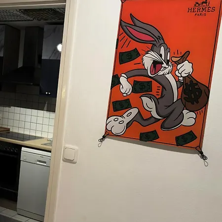 Apartment 2-zimmer-wohnung Im Herzen Von *